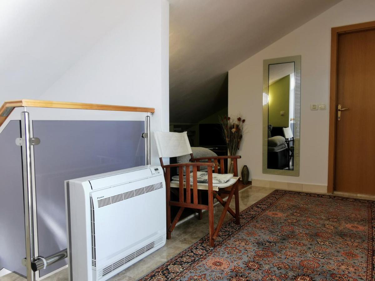 Villa Lille Trogir Zewnętrze zdjęcie