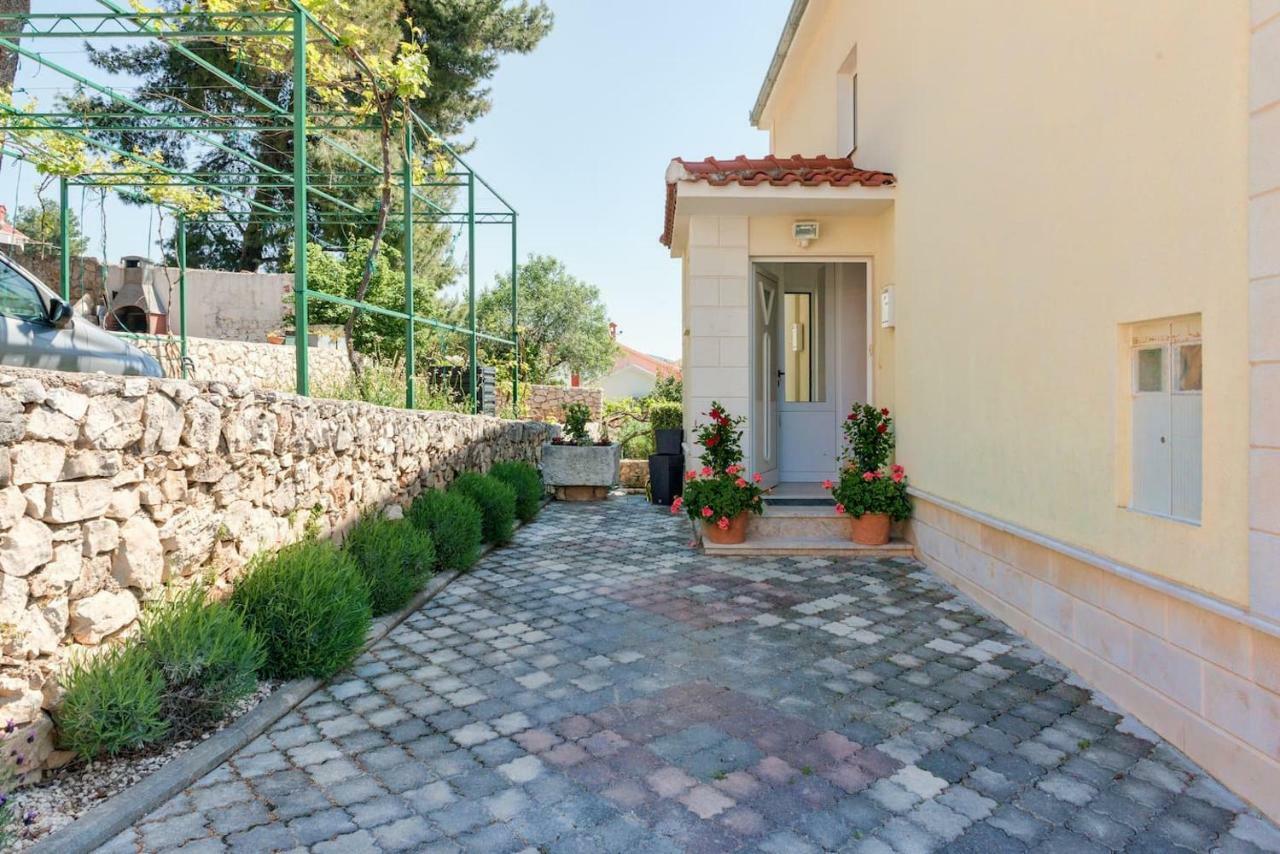 Villa Lille Trogir Zewnętrze zdjęcie