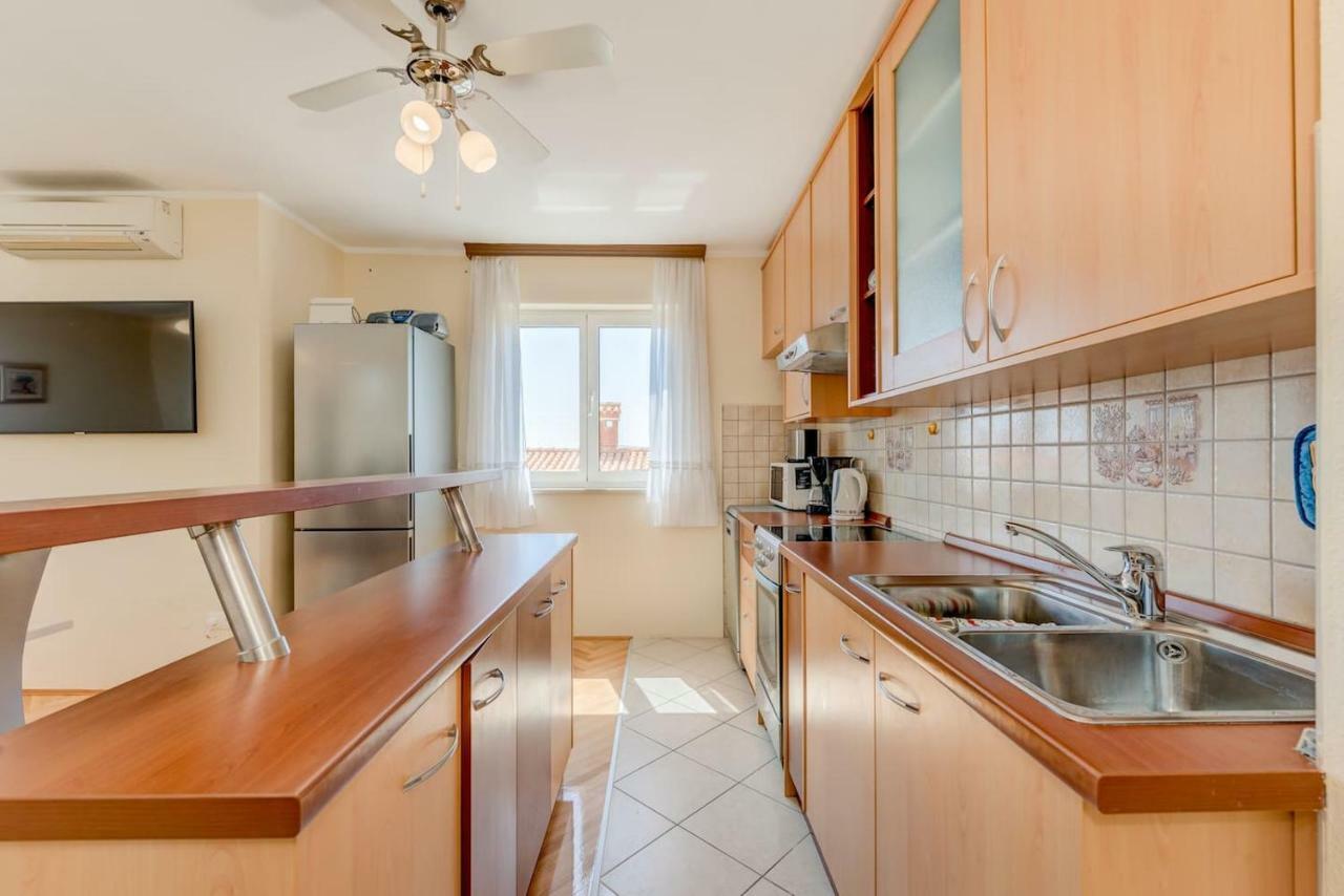 Villa Lille Trogir Zewnętrze zdjęcie